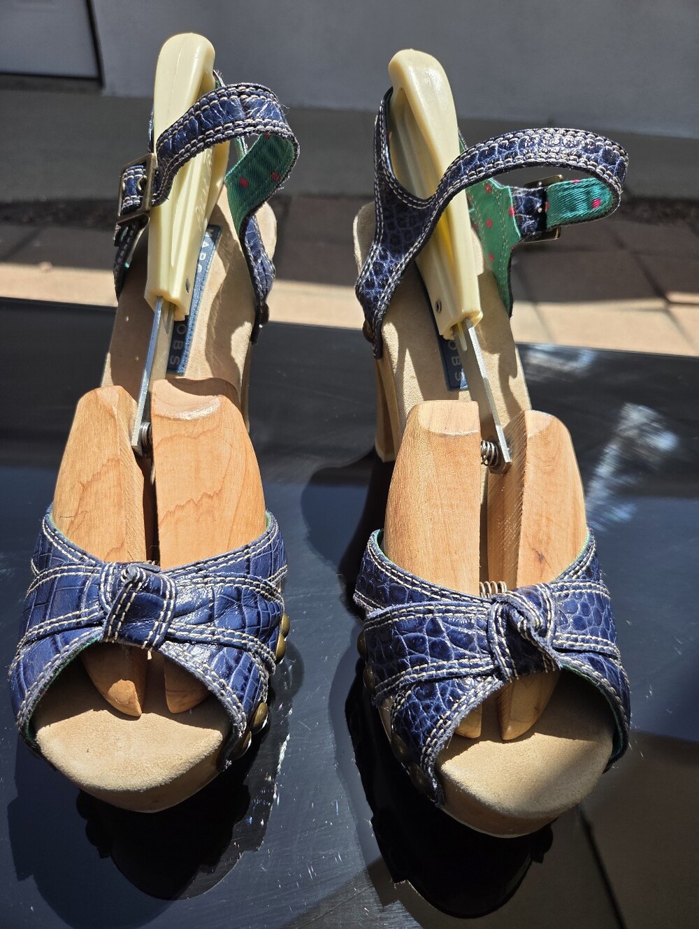 Marc Jacobs Navy Croc-Embossed Leather Peep-Toe Heels